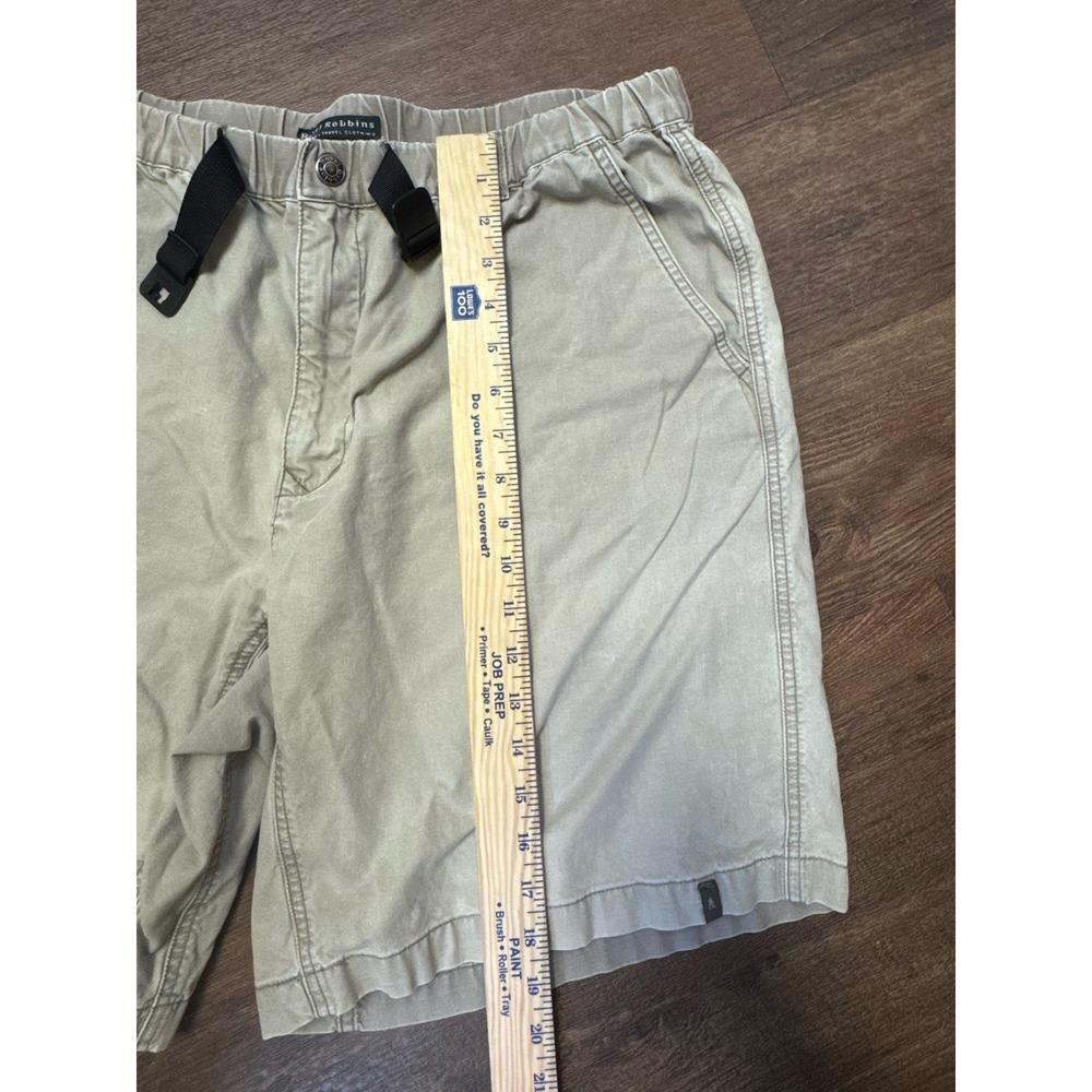 Royal Robbins Mens XL Light Grey 8" Belted 100% Cotton Hiking Travel Shorts - Picture 5 of 10